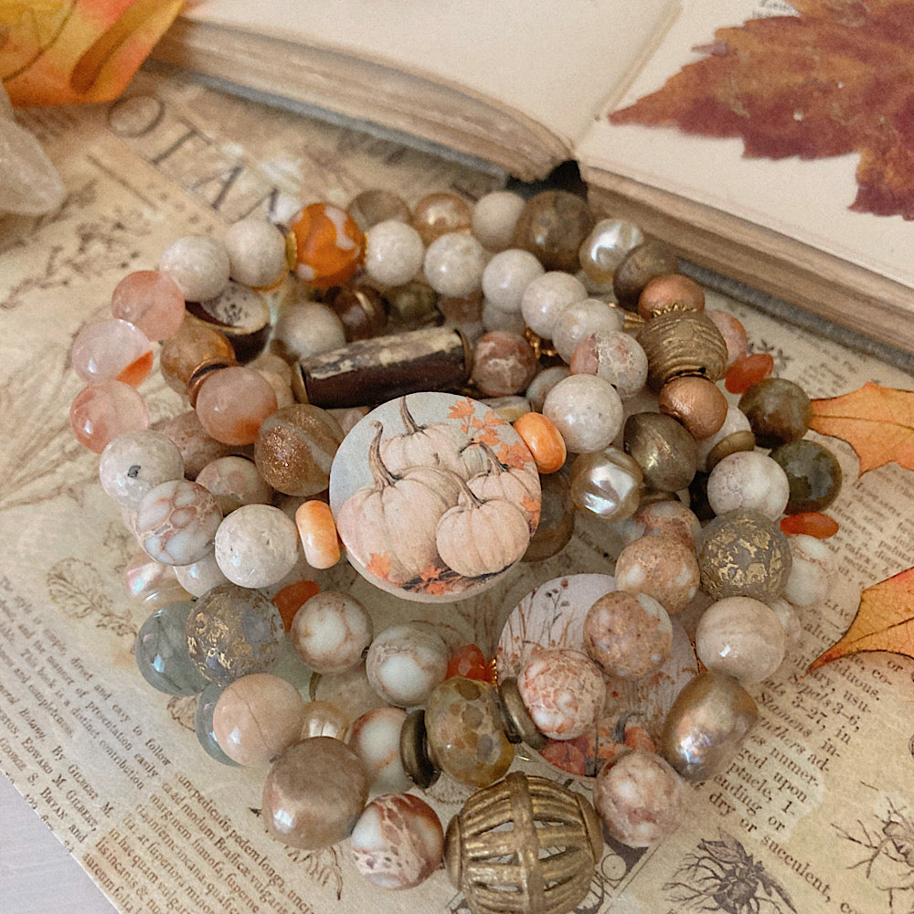 Women’s Shabby Boho-Chic Autumn Cottagecore Pumpkins Rustic Stretch Bracelet