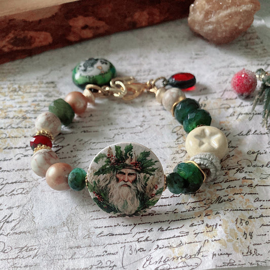 Women’s Winter Holly King Celtic Nature Inspired Solstice Clasp Bracelet