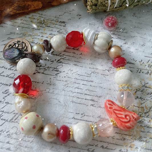 Women’s Winter Cardinal Yule Pearl Cottagecore Stretch Bracelet