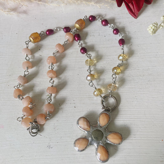 Women’s Rustic Boho-Chic Flower Cottagecore Rosary Necklace