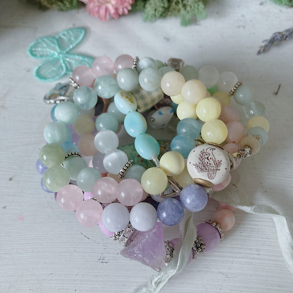 Women’s Pastel Spring Whimsy Song Bird Boho Stretch Bracelet