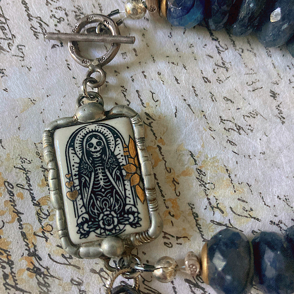 Women’s Enamel Santa Muerte Talisman Sugar Skull Mystical Gothic Skull Labradorite Clasp Bracelet