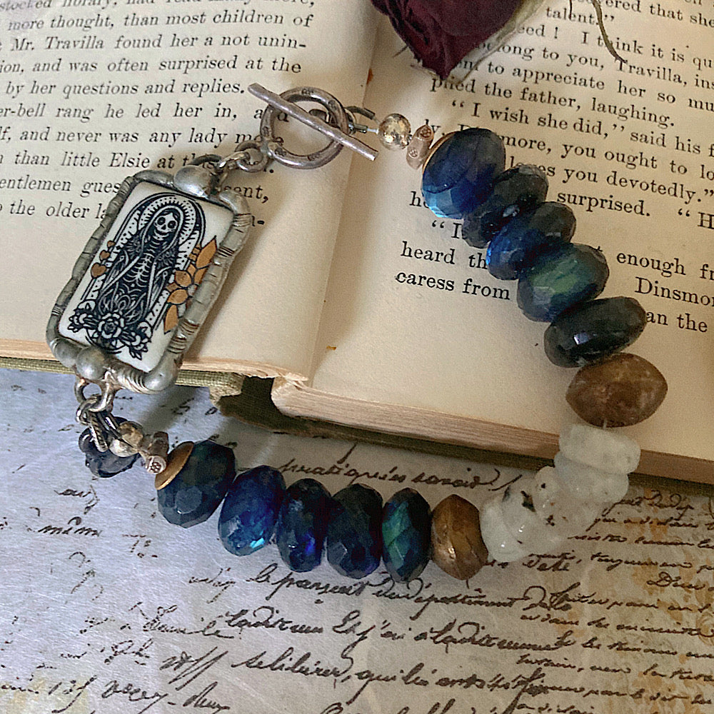 Women’s Enamel Santa Muerte Talisman Sugar Skull Mystical Gothic Skull Labradorite Clasp Bracelet