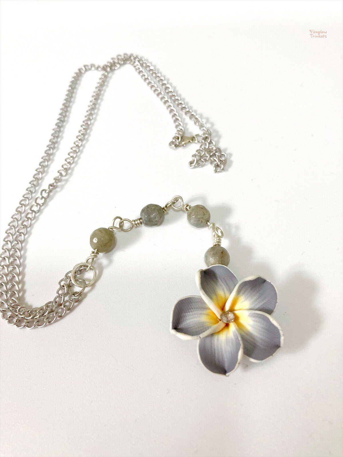 Collar de cadena Plumeria BohoGlam para mujer