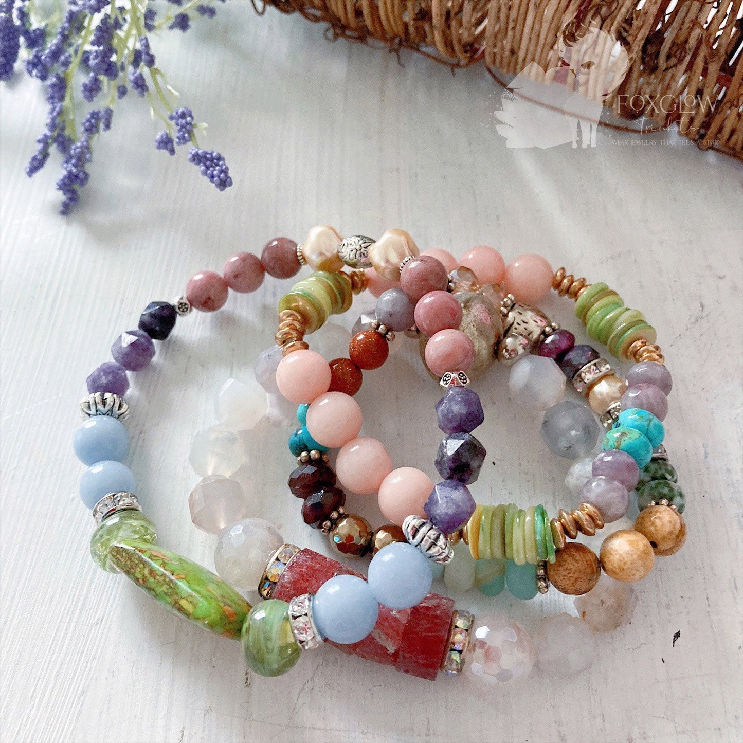 Pulsera elástica boho-chic para mujer