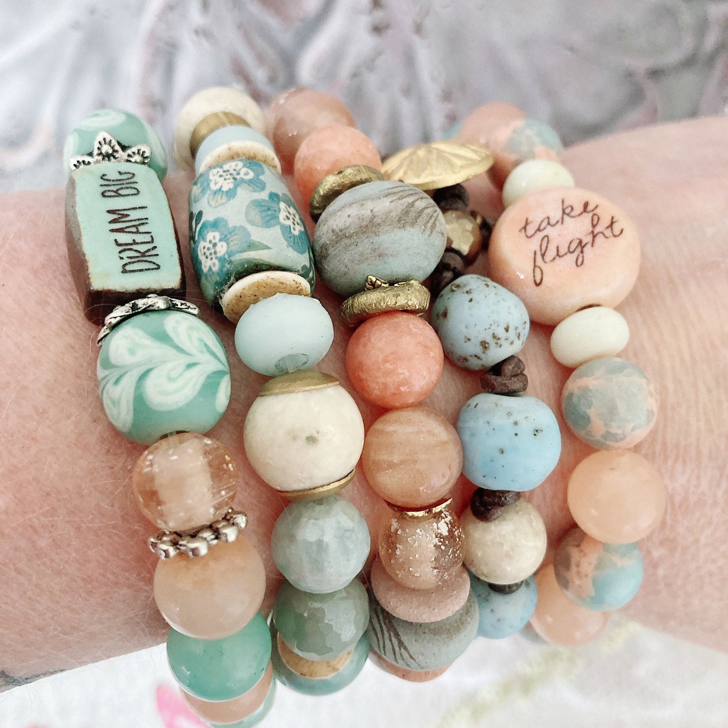 Pulsera elástica de mujer Boho-Chic Pastel Shabby