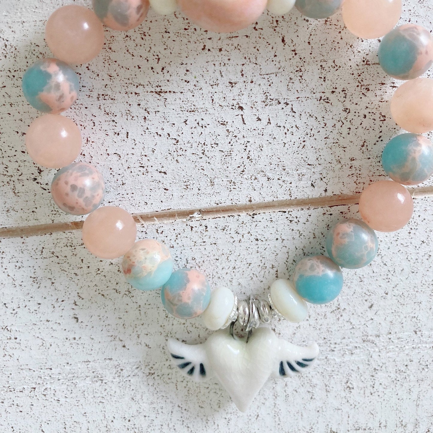 Women’s Boho-Chic Pastel Shabby Stretch Bracelet