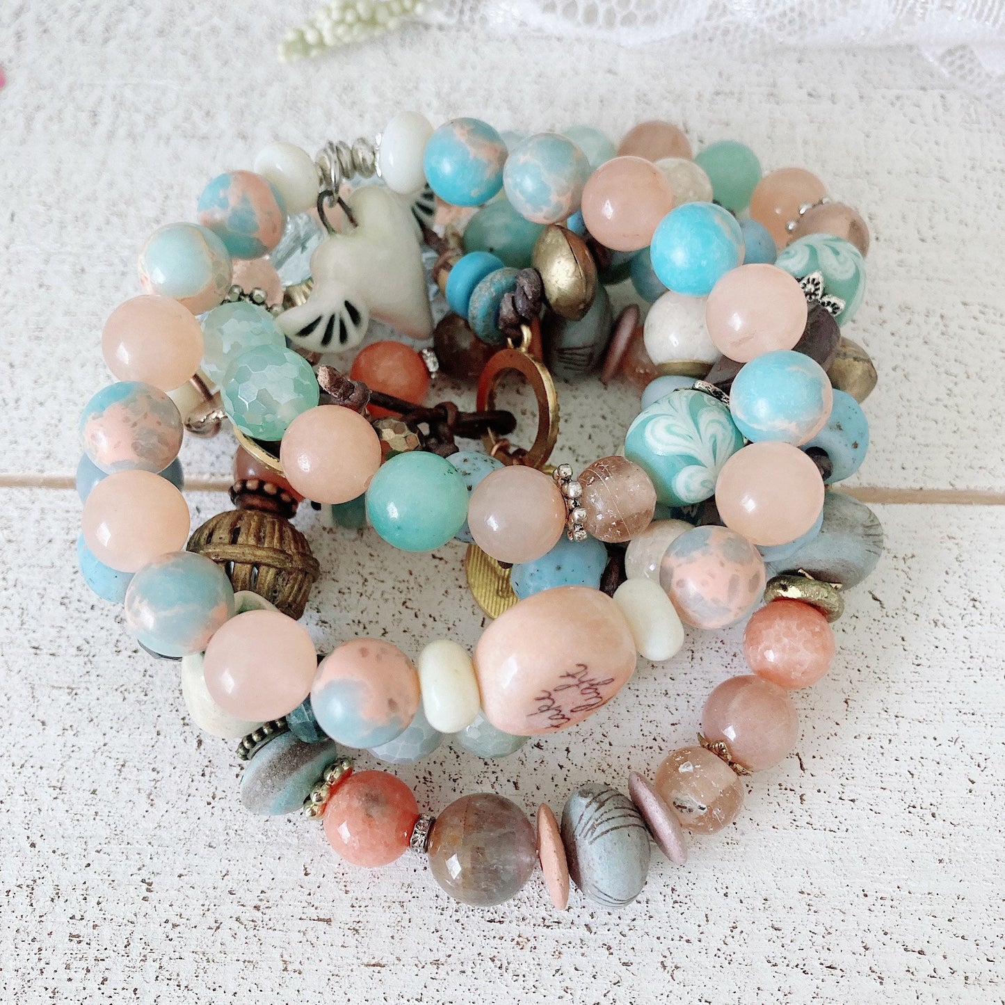 Bracelet Extensible Shabby Pastel Boho-Chic Femme